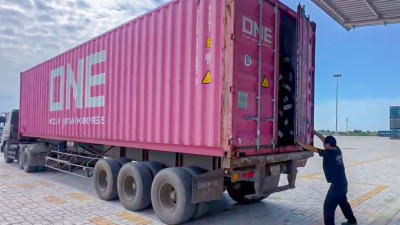 Cảng cạn Tân Cảng Mộc Bài đón container thông quan đầu tiên