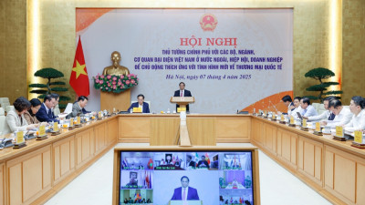 Thủ tướng: Quyết liệt triển khai 'bộ tứ chiến lược', chủ động thích ứng với tình hình mới của thương mại quốc tế