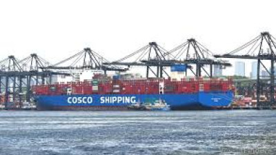 Trung tâm phân phối của COSCO tại Hải Nam chứng kiến ​​sự tăng trưởng sản lượng đột biến 70%.