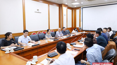 Đẩy mạnh chuyển đổi số và chuyển đổi xanh: “Đòn bẩy” hiện đại hóa ngành logistics Việt Nam