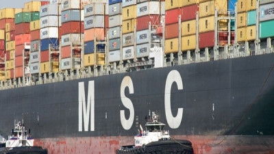 MSC tạm ngừng các đặt chỗ ở Trung Đông và điều hướng lại các tàu.