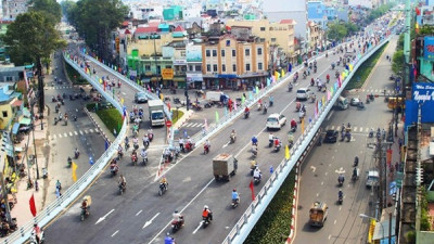 Đẩy nhanh tiến độ mở rộng cầu chữ Y- gỡ nút thắt giao thông Tân Sơn Nhất