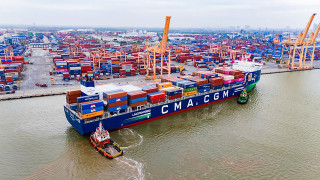 CMA CGM áp dụng phụ phí 900 USD/TEU cho tuyến châu Á - Địa Trung Hải từ ngày 15/6/2026