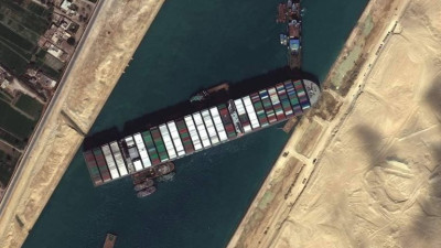  Sau 2 năm sự cố, Maersk kiện Shoei Kisen và Evergreen vì làm tắc kênh đào Suez năm 2021