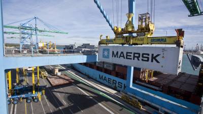 A.P. Moller -Maersk bán các cơ sở logistics tại Nga