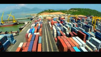 VIetranstimex thực hiện vận chuyển cần cẩu giàn container KOCKS tại cảng Tiên Sa, Đà Nẵng