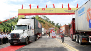 Từ 1/8/2024, phương tiện vận tải qua các cửa khẩu Lạng Sơn phải có những giấy tờ gì